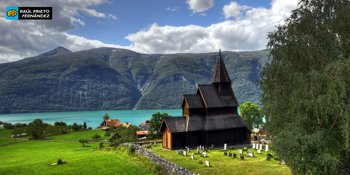 Iglesias de madera en Noruega
